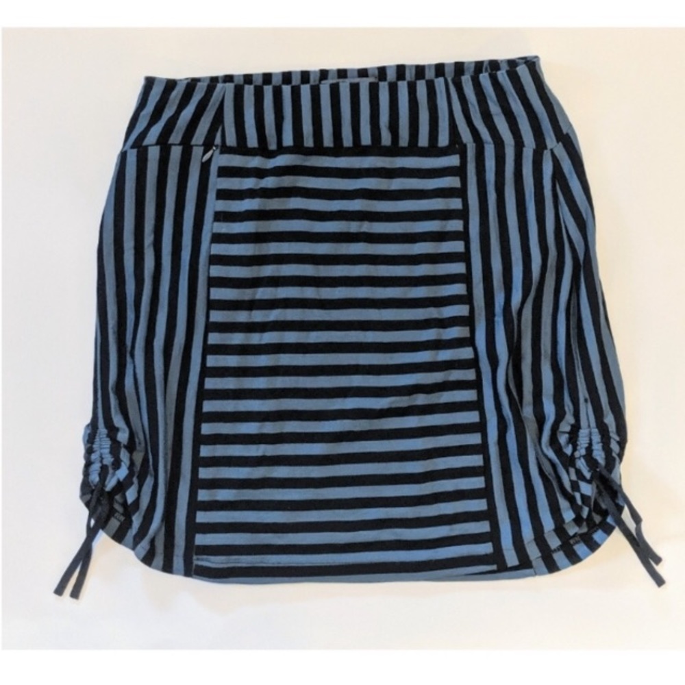 IBEX 100% merino wool skirt hiking travel  pocket